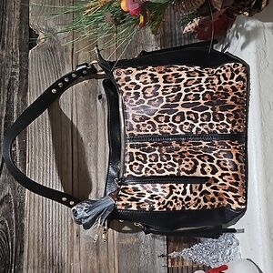 Offers?NWOT Montana West Concealing Shoulder Bag Leopard/Black w/Crossbody Strap